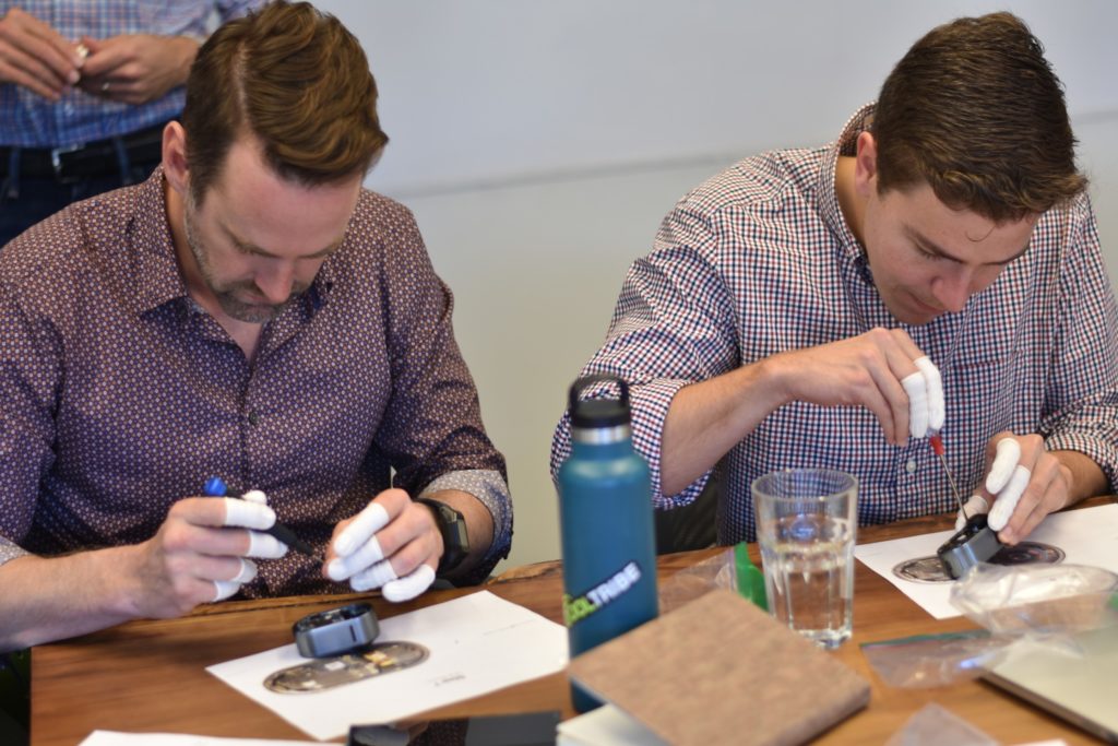 Instrumental doing a teardown